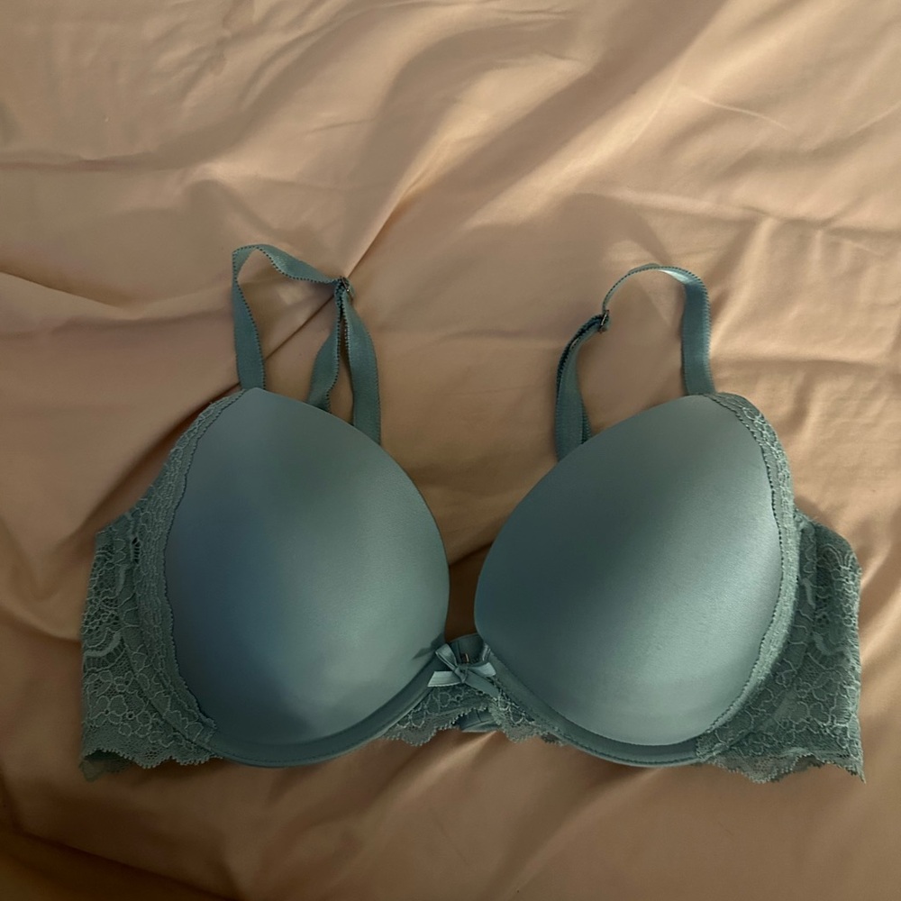 Victorias Secret push up bra